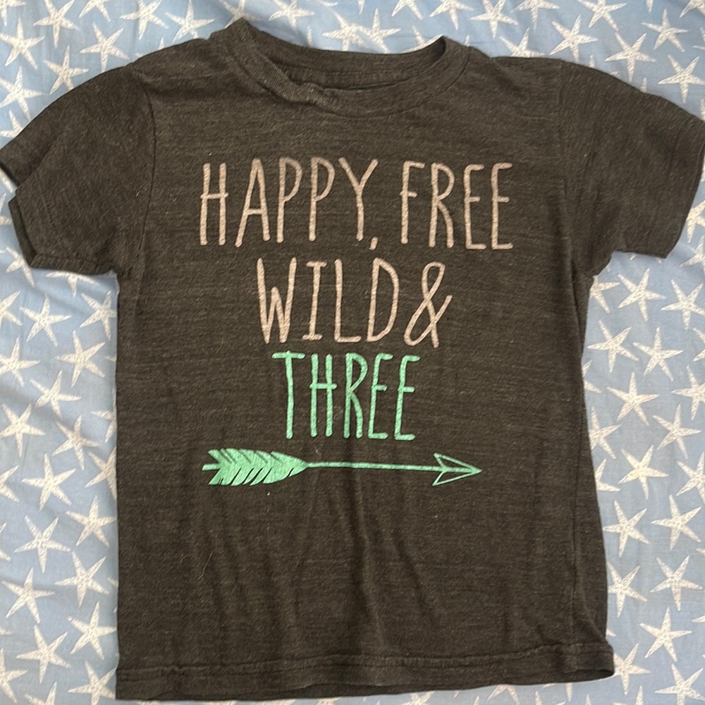 Everyly b. Boys t shirt. 3 years old